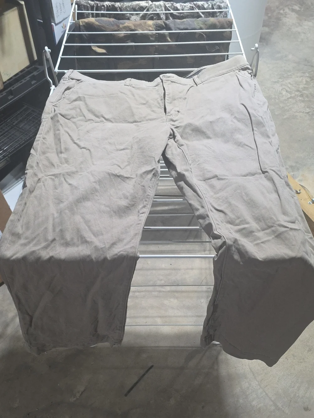 Mens 42x 30 Khaki Pants